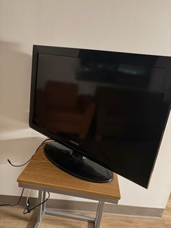 TV with Roku