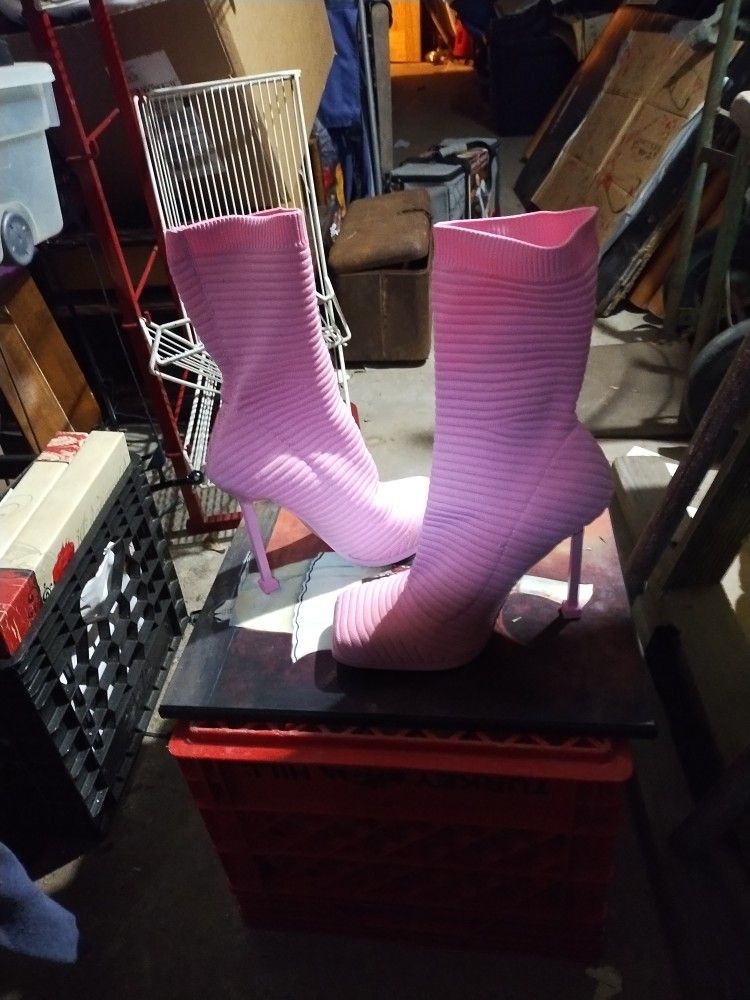 Material Boots Mid Calf, Size 7 Barely Worn