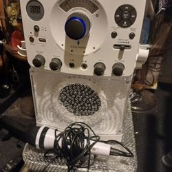 NEW SINGING MACHINE  POTABLE KAROKRE