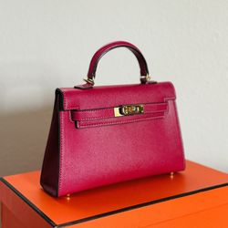 Hermes Mini Kelly 20 In Coral Color 