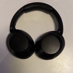 Sony WHXB910N EXTRA BASS Bluetooth Wireless Noise Canceling Headphones