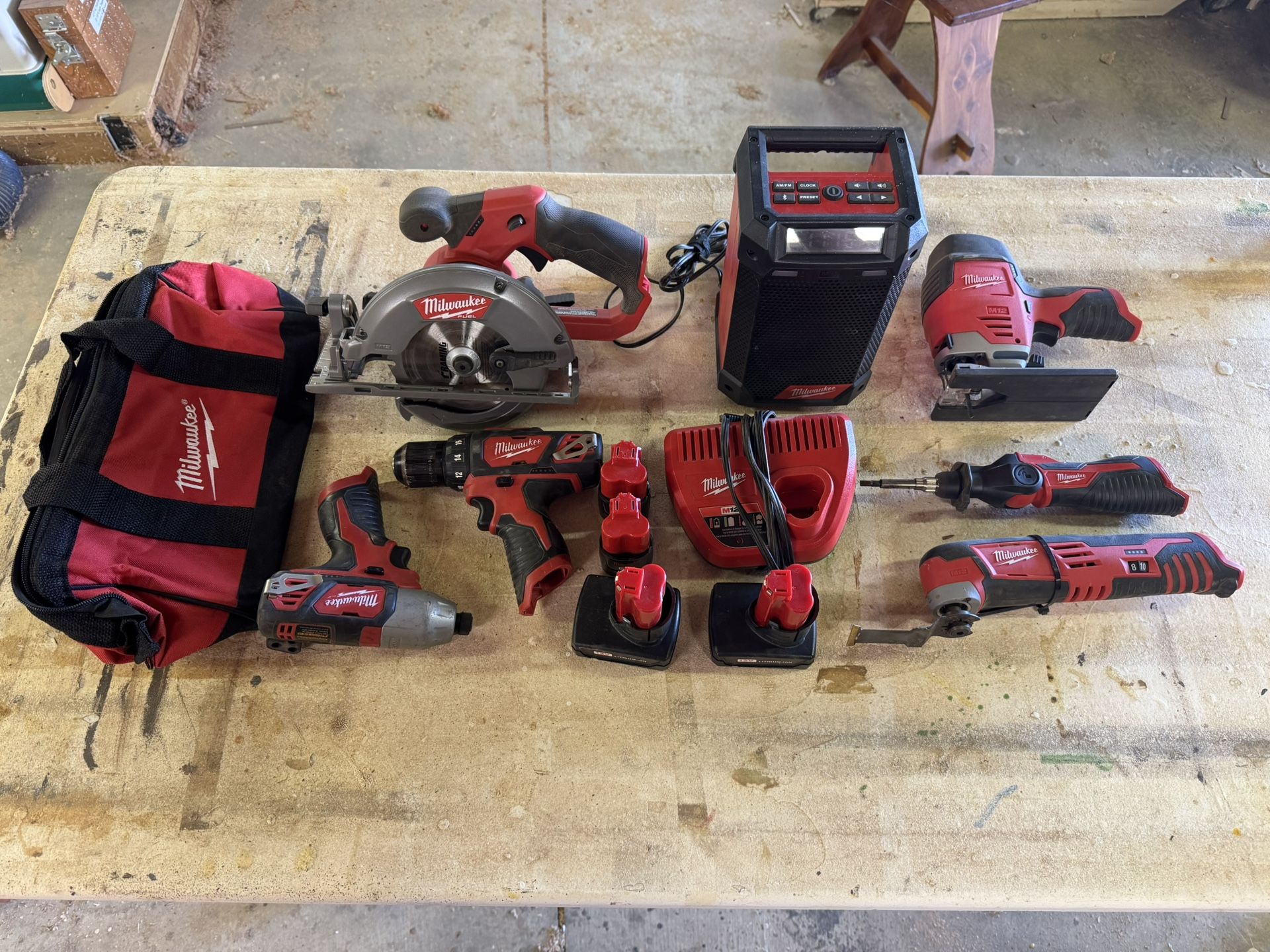 Milwaukee M12 Tool Set