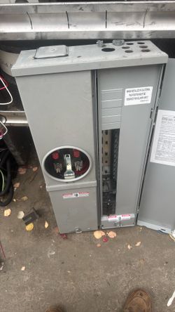 Siemens  panel 200 amp  new