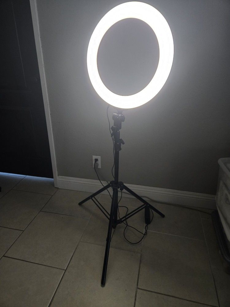 Ring Light