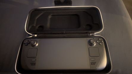 Steamdeck 1tb oled w/ jsaux dock
