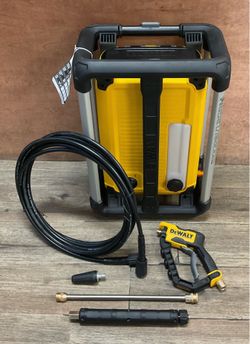 Dewalt 2100 PSI GPM 13 Amp Cold Water Electric Pressure Washer