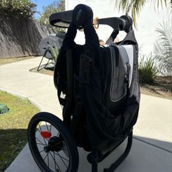 Graco Fast Action Jogger LX Stroller
