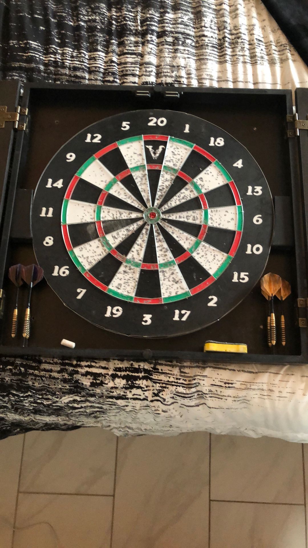 Dart Board And Case