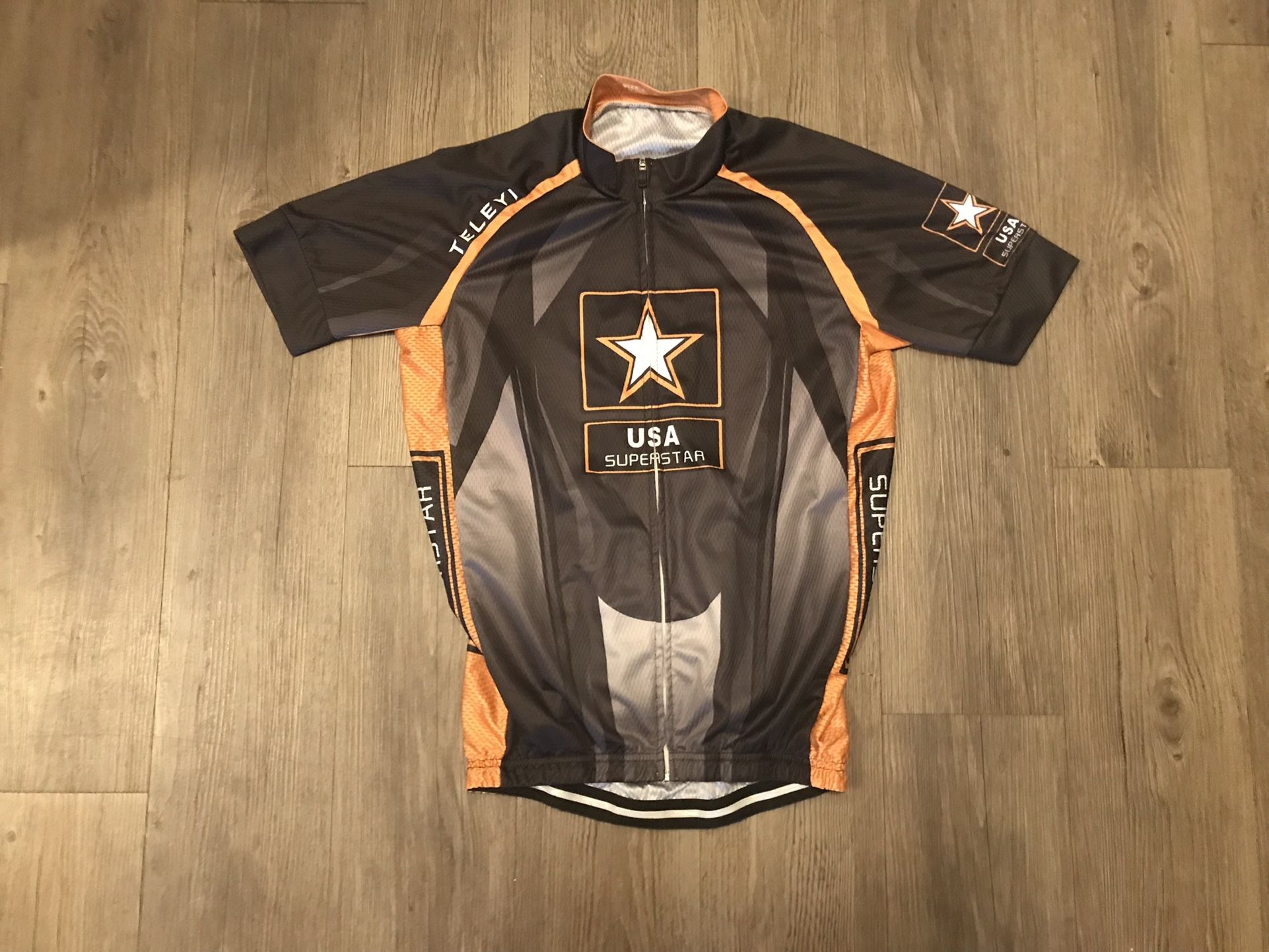 Women’s Cycling Jersey - Small