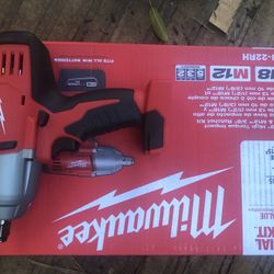 Milwaukee 1/2 High Torque Impact Wrench  