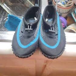Sur Stye Boys Water Shoes Size 12