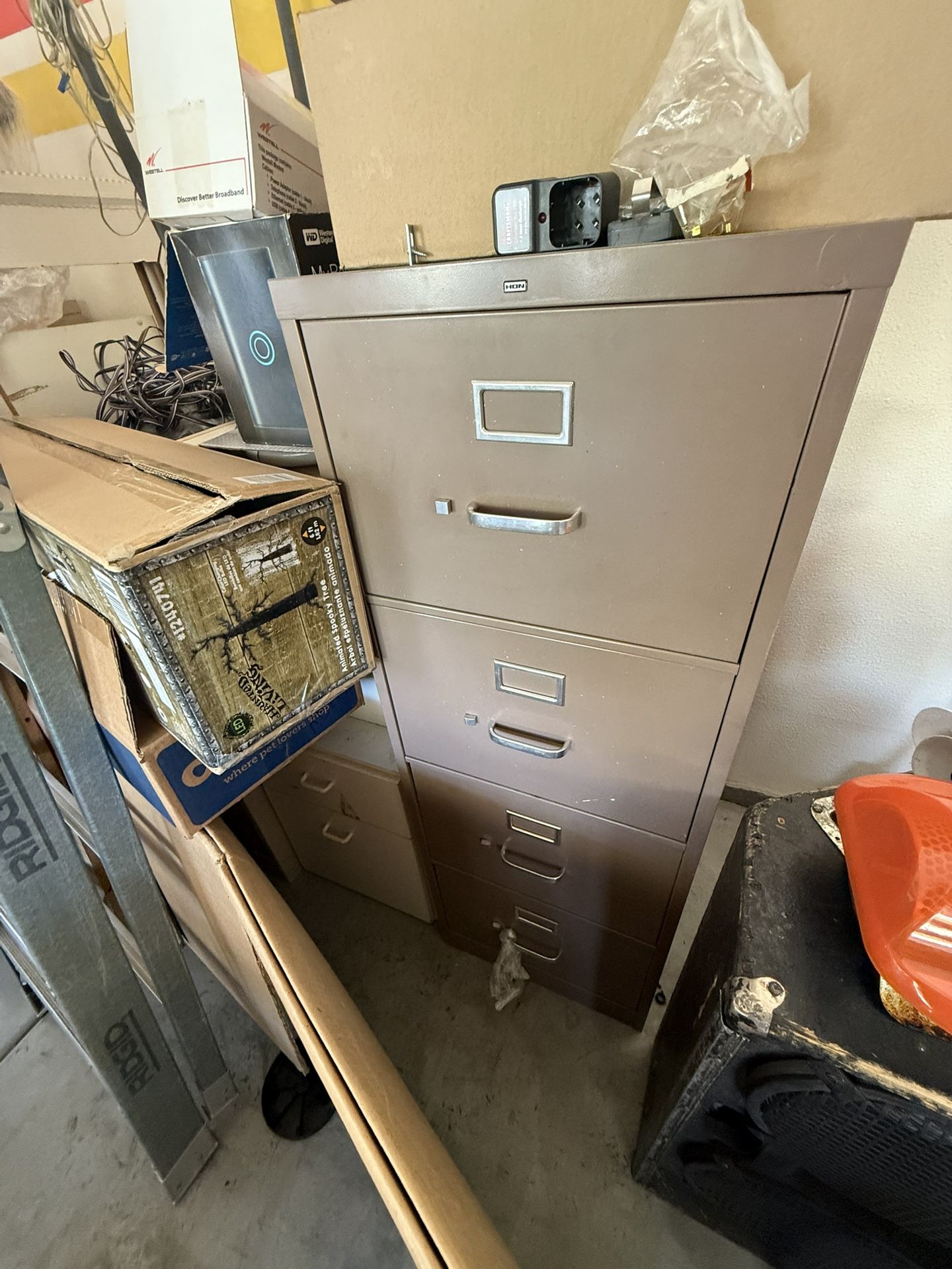 File cabinet