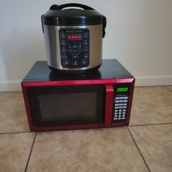Microwave And Rice Cooker 