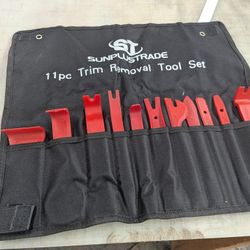 Automotive Trim Removal Tools 