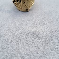 14k Solid Gold Poker Ring