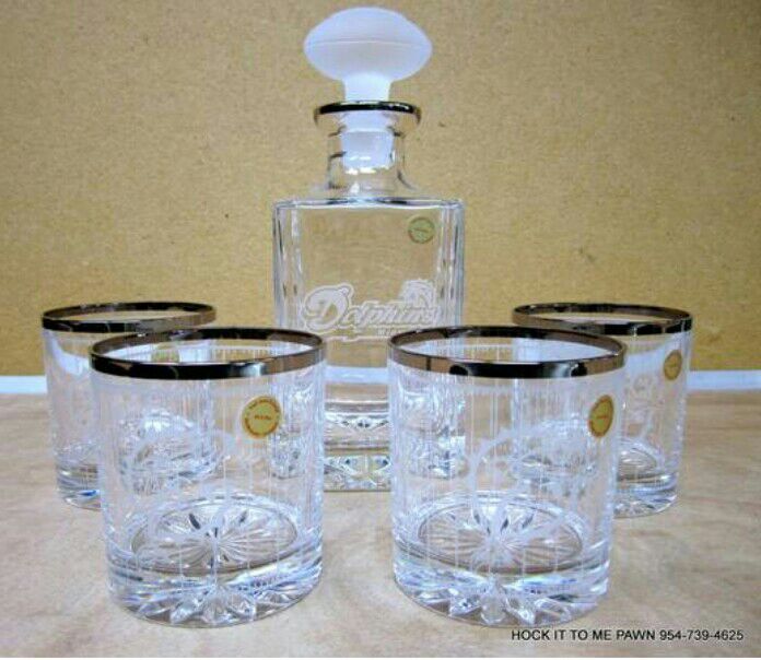 Lead Crystal Liquor decanter Set Miami Dolphins Football