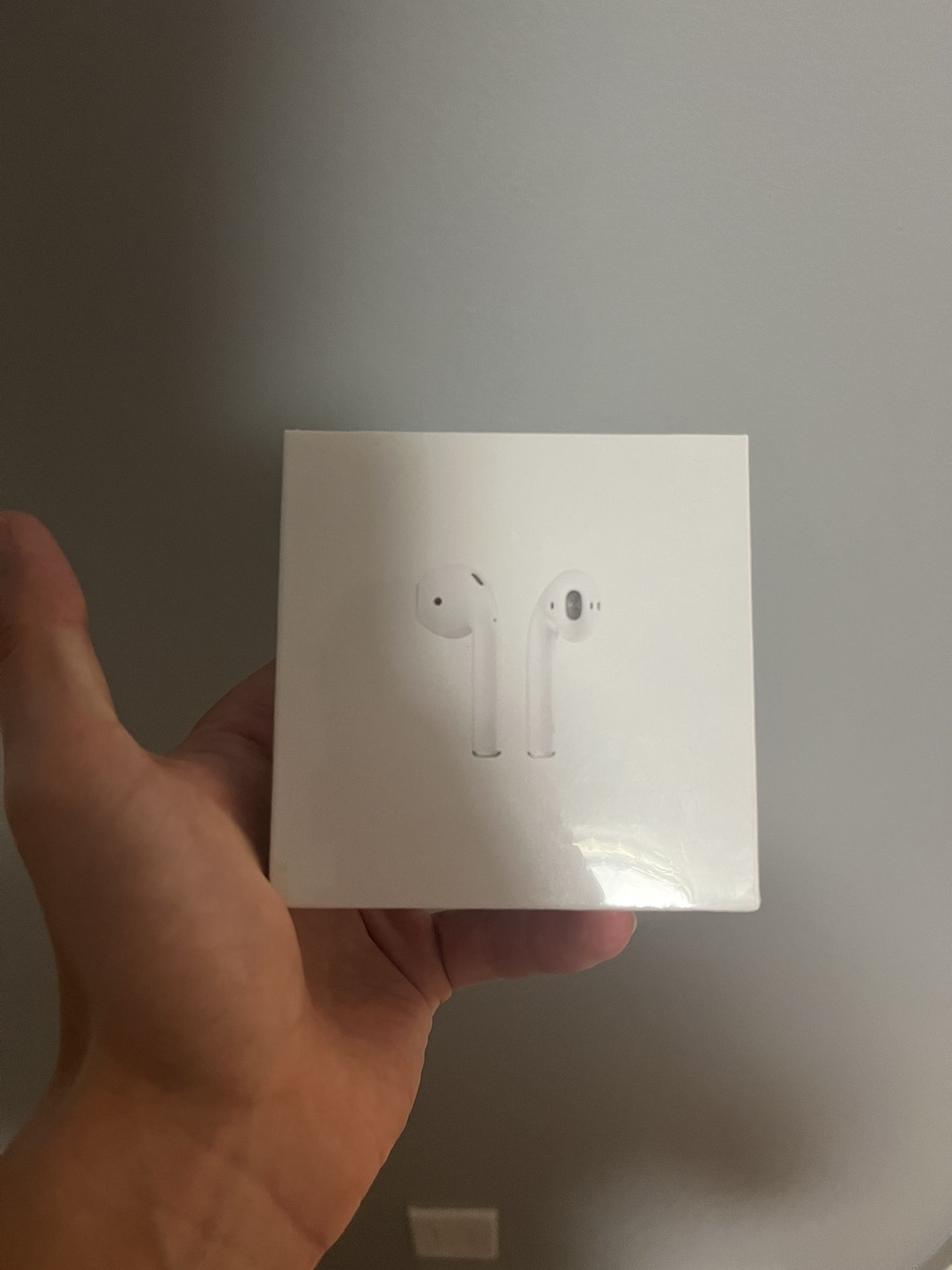 AirPod Gen 2
