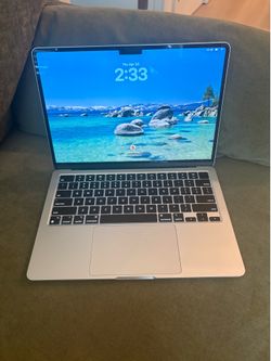 13.6-inch MacBook Air  M2  256GB 8GB RAM