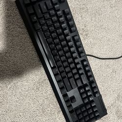 Razer BlackWidow V4 X Mechanical Gaming Keyboard (Wired) — Excellent Condition