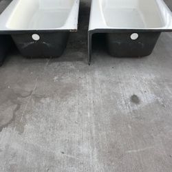 Cast Iron Tub 