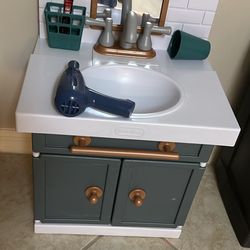 Little Tikes First Sink Set. 