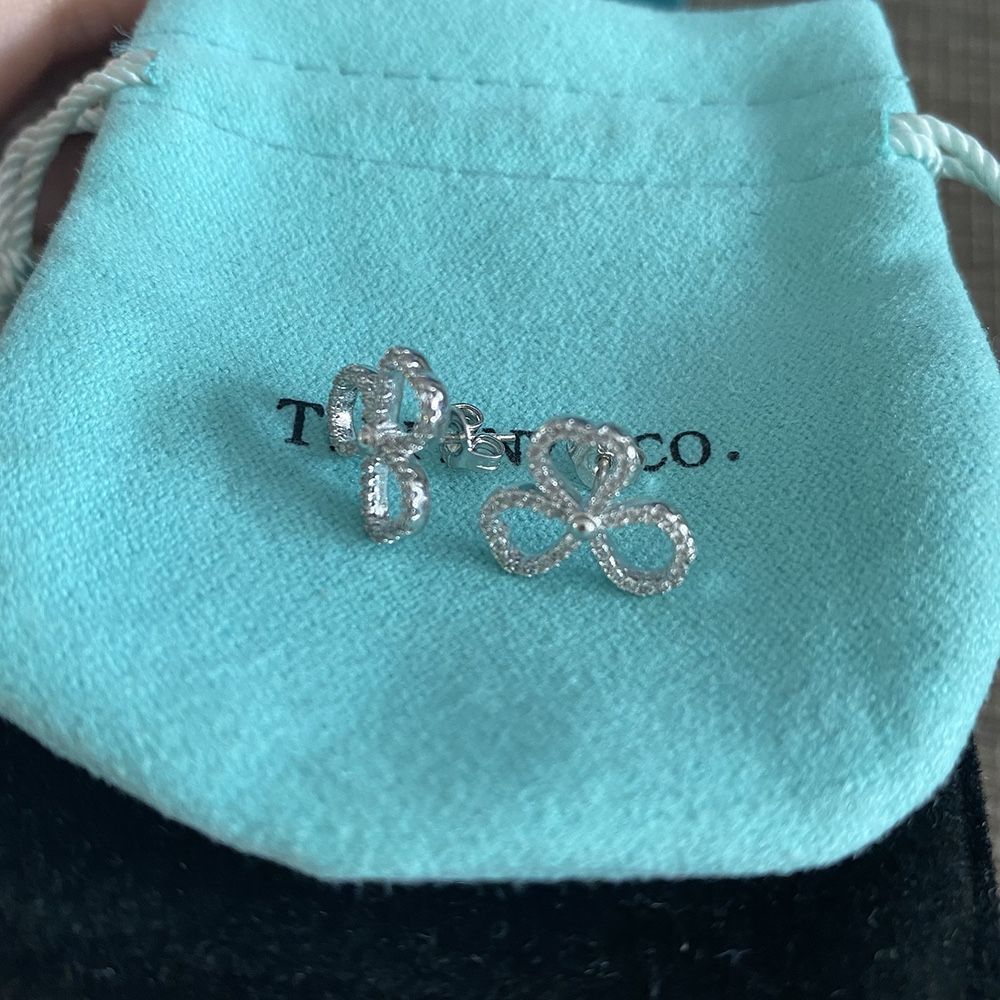 Sterling Silver Diamond Clover Hollow Stud Earrings