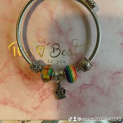 Brackets charm