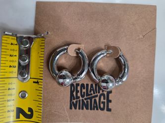Earings