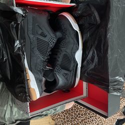 Jordan retro 4