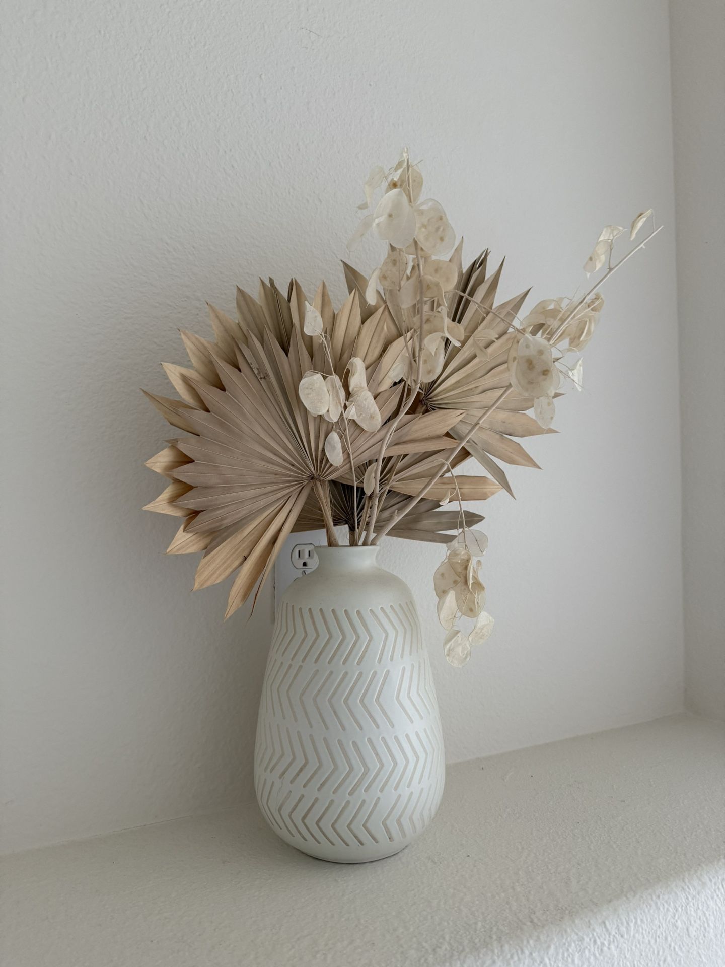 White Flower Vase And Dried Palm Fan Leaves (bohemian Style)