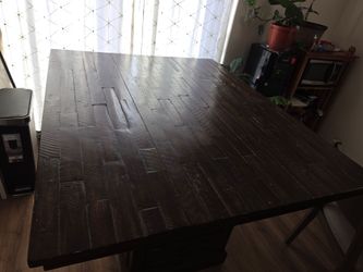 Six chair dining table