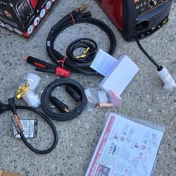 Lincoln Electric
180 Amp Weld-Pak 180i Multi-Process Stick/MIG/Flux-Core/TIG, 120V or 230V Aluminum Welder with Spool Gun sold separately