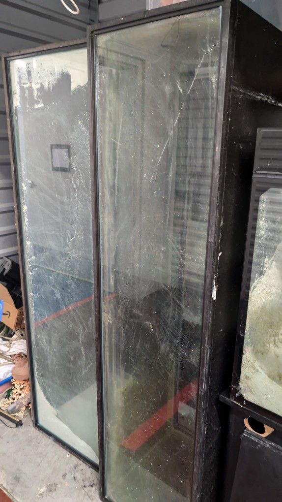 125 Gallon Fish Tank