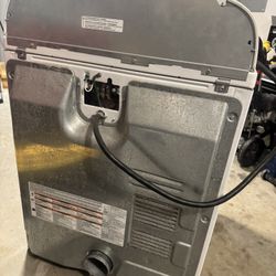 Whirlpool Electric Dryer – Works Good – No Power Cable