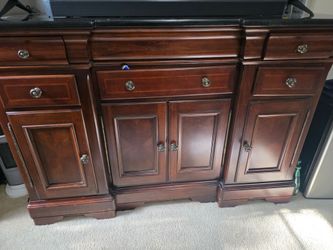 Credenza
