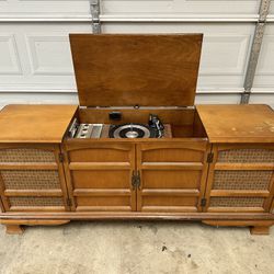 Vintage Record Player Cabinet Console 