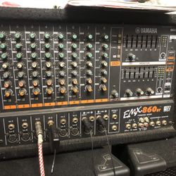 Yamaha EMX 860 Power Mixer