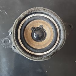 2013 - 2023 MAZDA REAR  QUARTER PANEL BOSE AUDIO SPEAKER OEM GKK866960