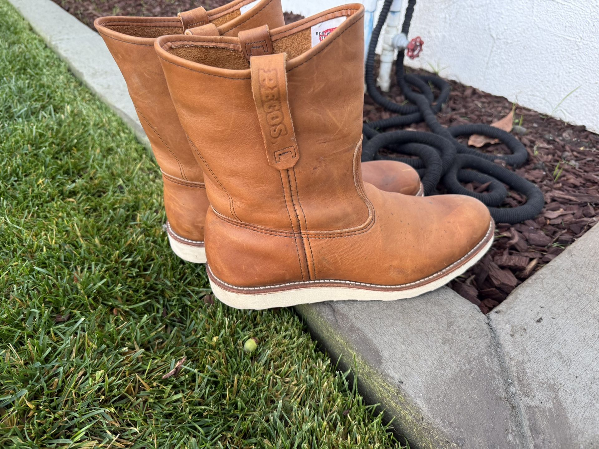 Redwing Pecos Boots Rare Pull On 11.5 Work Boots