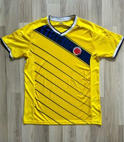 2014 Colombia Home Soccer Jersey Adult Large