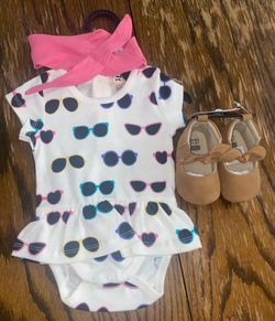 Baby Girl Outfit 0-3M Monica+Andy Bodysuit+ Carter’s Shoes