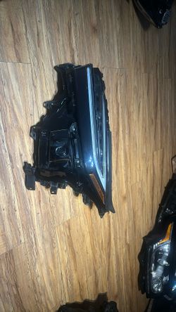 2026/2027 Toyota BZ4X Letf Headlight