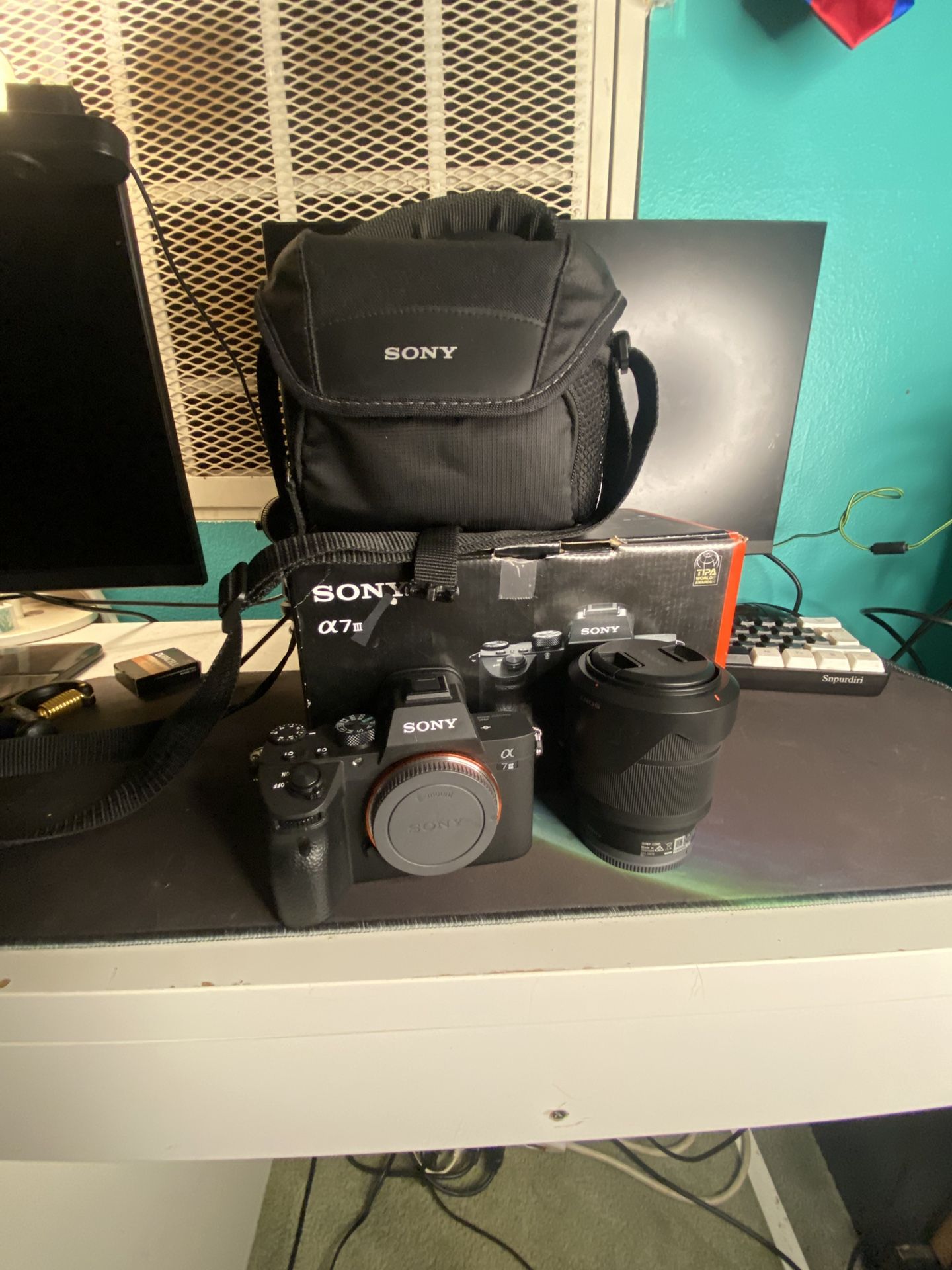 Sony (Alpha) a7 III mirrorless Camera 