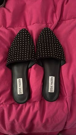 Women's dress flats