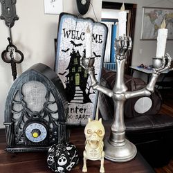 Halloween Decor