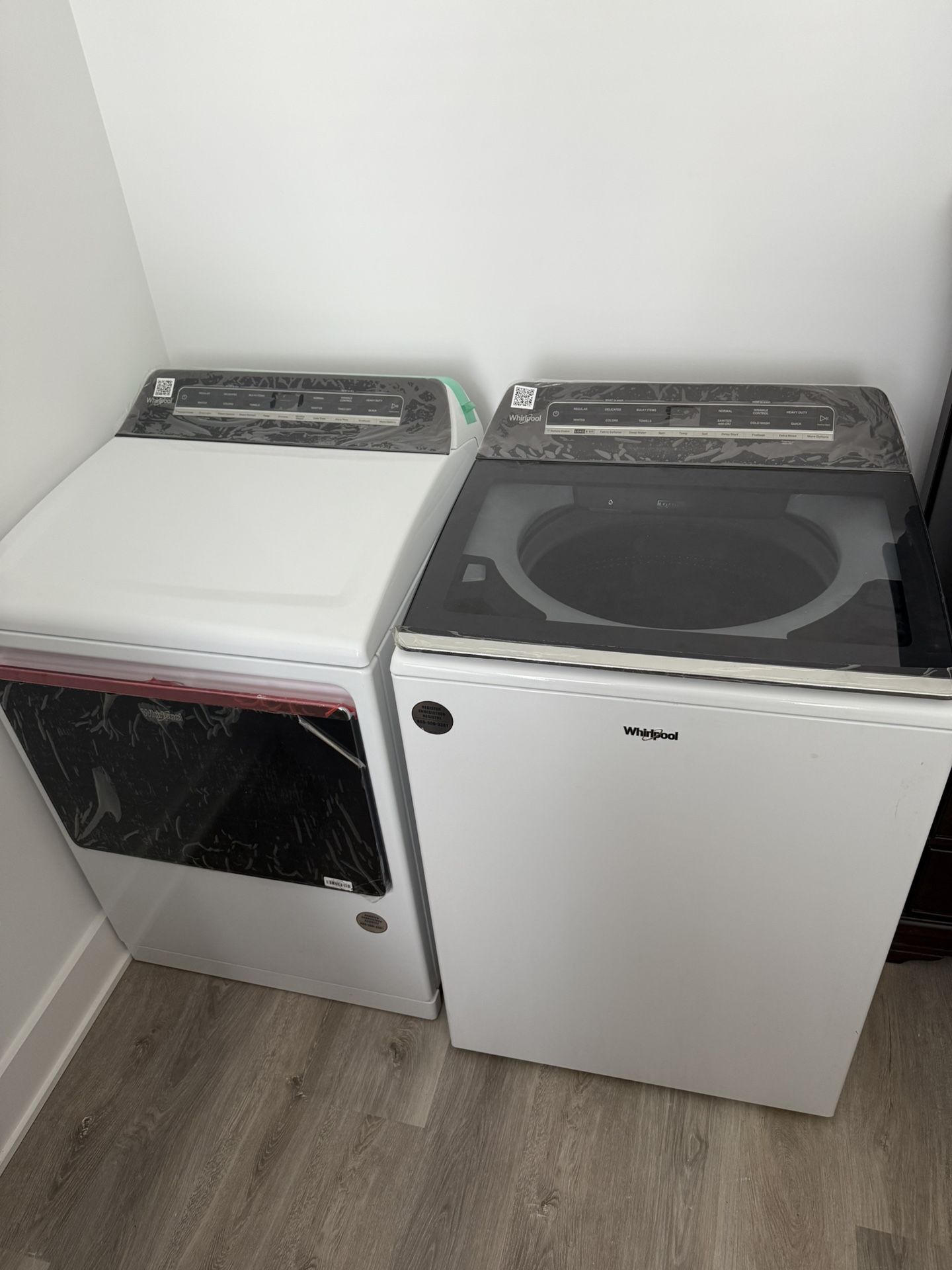 Whirlpool Washer & Dryer (Basically New)