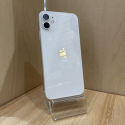 iPhone 11 64GB White Factory Unlocked Perfect Conditions 