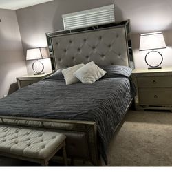 King size contemporary bedroom, set
