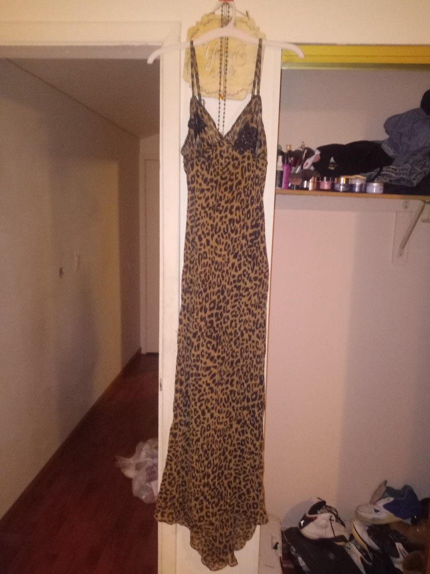 Womem's Nightgown