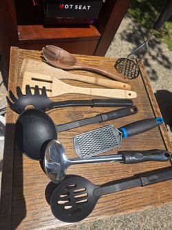 Kitchen utensil set